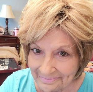 Meet your Posher, Joan